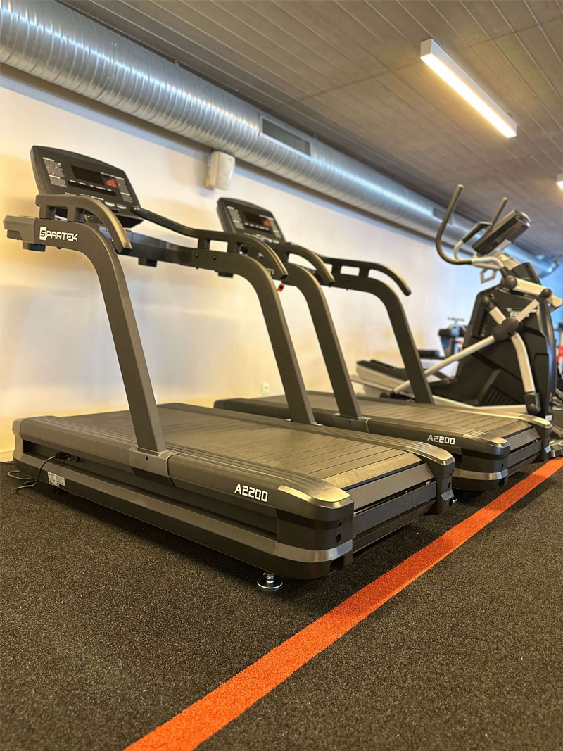 Équipement de fitness cardio location chez un kinesitherapeutes